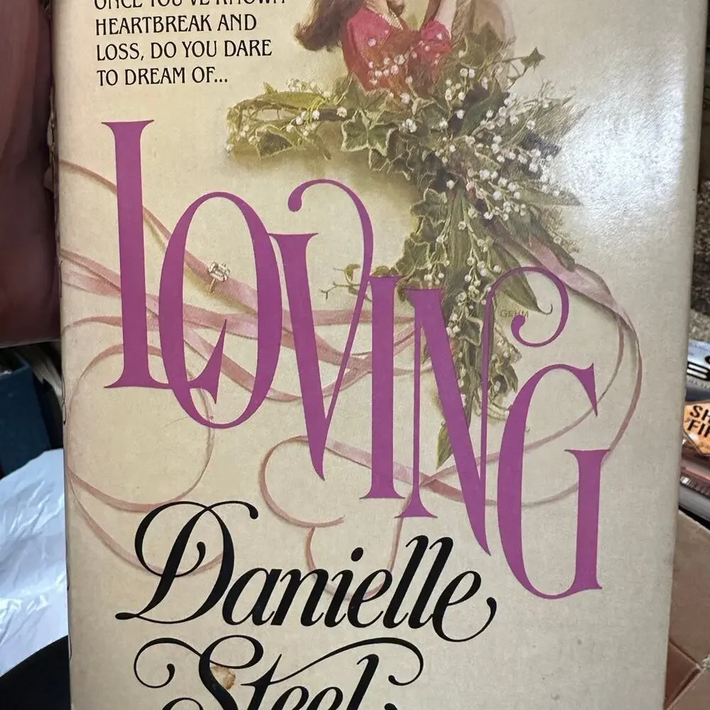 Hardcover Danielle‎ Steel Book titled Loving